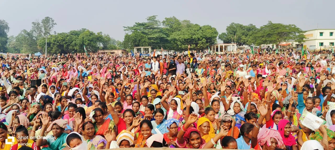  ସୀମାନ୍ତରେ ଝାଡ଼ଖଣ୍ଡ ନିର୍ବାଚନ ପ୍ରଚାର: ମଙ୍ଗଧରିଛନ୍ତି ଓଡ଼ିଆ ଆଦିବାସୀ ନେତା
