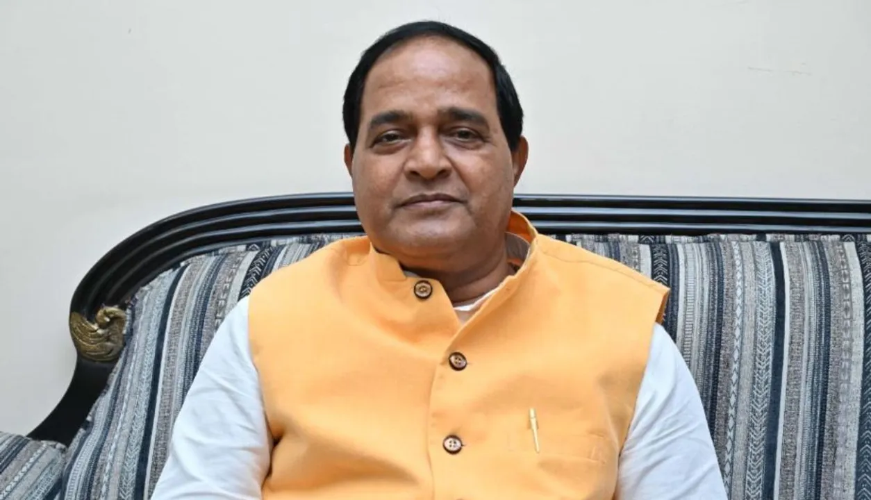  ଧାନ ସଂଗ୍ରହକୁ ଉତ୍ସବ ଆକାରରେ ପାଳନ କରିବେ ରାଜ୍ୟ ସରକାର: ଖାଉଟି ଯୋଗାଣ ମନ୍ତ୍ରୀ