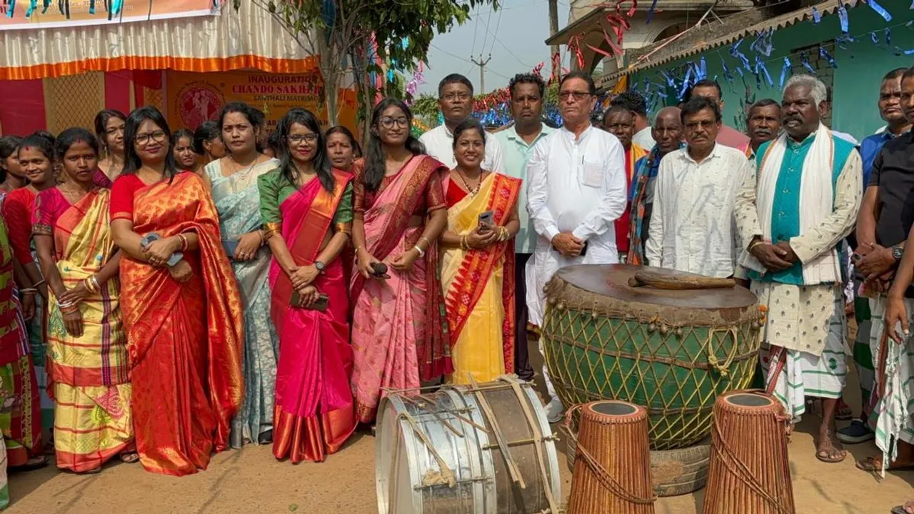  ଚାନ୍ଦ ସାକ୍ଷୀ ବାପ୍ଲା ସାନ୍ତାଳୀ ମାଟ୍ରିମନିକୁ ଉଦଘାଟନ କଲେ ସାଂସଦ ନବ ଚରଣ ମାଝୀ