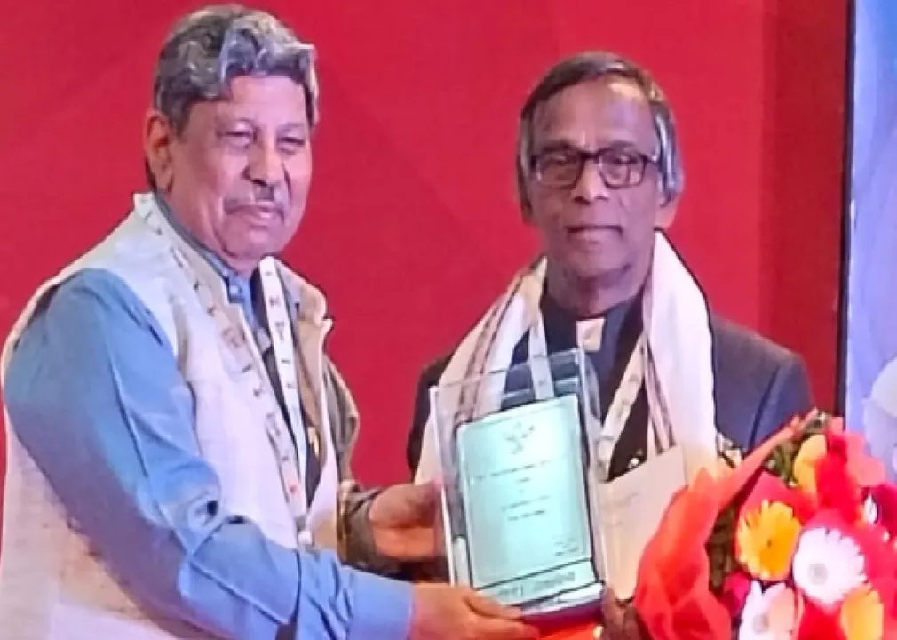 ମାନସ ରଞ୍ଜନ ସାମଲ ପାଇଲେ କେନ୍ଦ୍ର ସାହିତ୍ୟ ଅକାଦେମୀ ବାଲ ସାହିତ୍ୟ ପୁରସ୍କାର