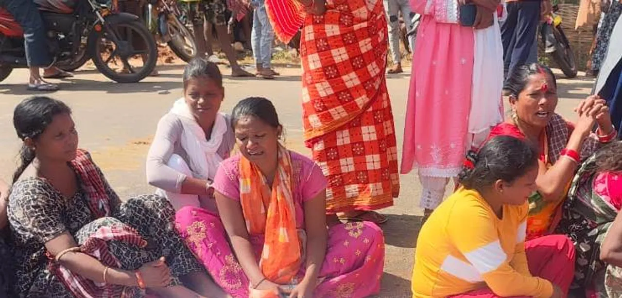  ବ୍ୟବସାୟ ସାରି ଫେରୁଥିଲେ, ଟ୍ରେନ ଧକ୍କାରେ ଚାଲିଗଲା ଦମ୍ପତିଙ୍କ ଜୀବନ