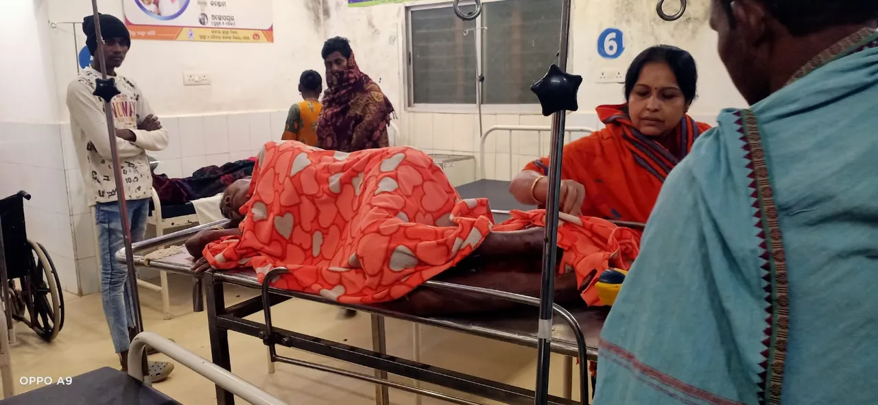  ବାଇକ୍ ଧକ୍କାରେ ୩ ମହିଳା ଗୁରୁତର