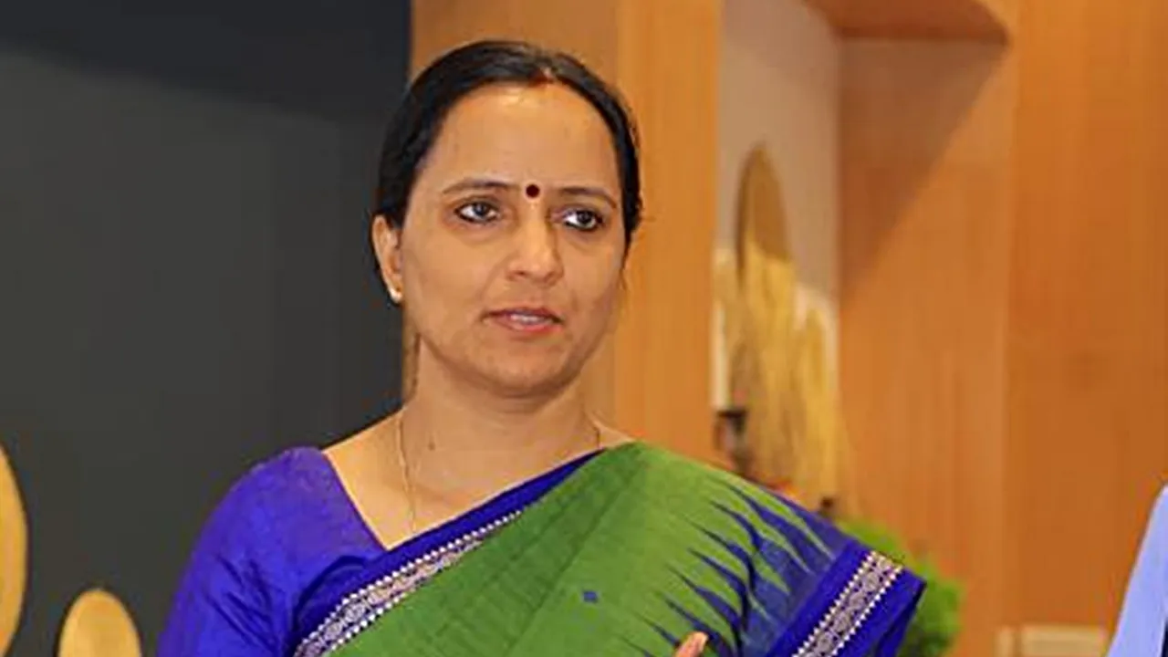  କାର୍ଯ୍ୟରେ ଯୋଗ ଦେଲେ ବରିଷ୍ଠ ଆଇଏଏସ ସୁଜାତା କାର୍ତ୍ତିକେୟନ