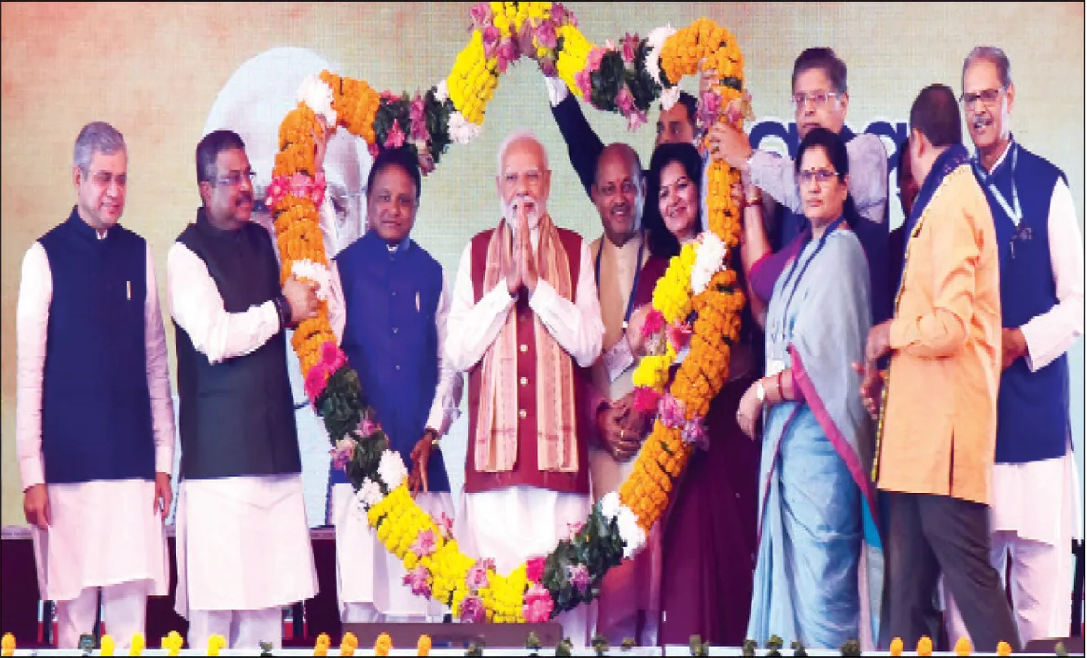  ମନ୍ଦିରମାଳିନୀରେ ଉତ୍ସାହ: ନବୀନଙ୍କ ଦୁଆରମୁହଁରେ ମୋଦୀଙ୍କ ସଭା
