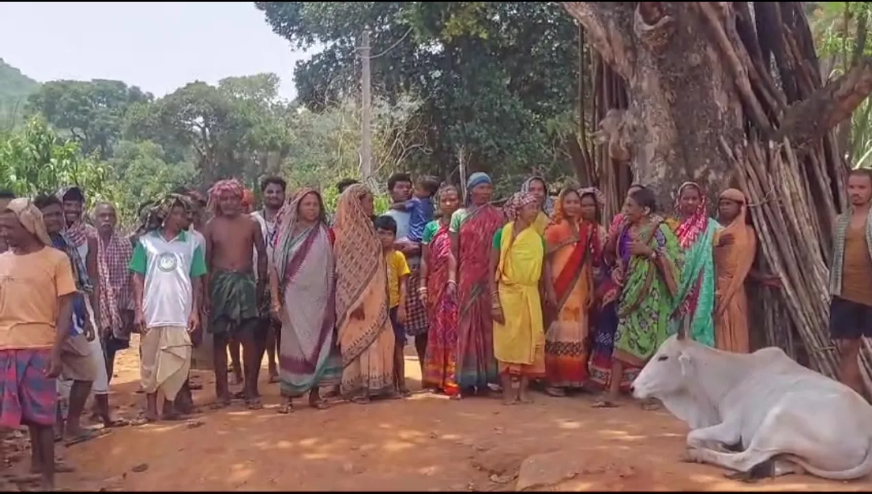  ଉପରକଙ୍ଗେରିକିଆ ବିଦ୍ୟାଳୟ ପର୍ଯ୍ୟନ୍ତ ରାସ୍ତା ନିର୍ମାଣ ଦାବି