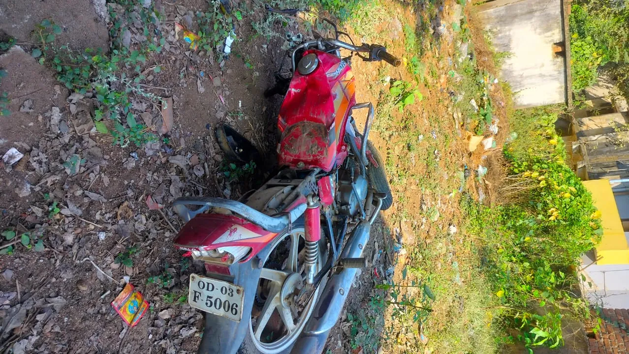  ବାଇକକୁ ଧକ୍କା ଦେଲା କାର୍: ଦୁଇ ବାଇକ ଆରୋହୀଙ୍କ ଚାଲିଗଲା ଜୀବନ