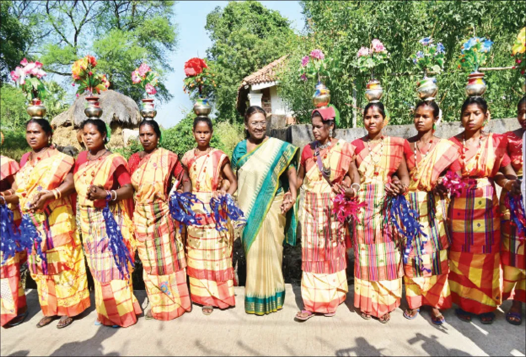  ଜନ୍ମମାଟିରେ ମହାମହିମ: ଉପରବେଡ଼ା ଉତ୍ସବମୁଖର