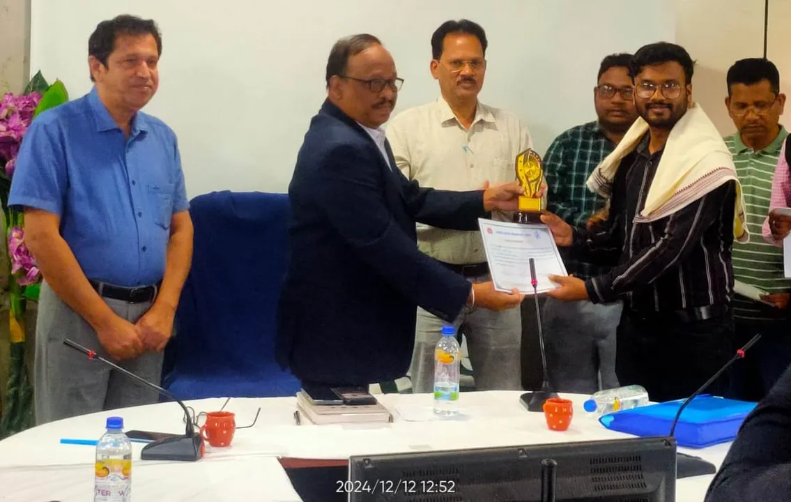  ୪ ଜଣ ସ୍ବାସ୍ଥ୍ୟ କର୍ମଚାରୀ ସମ୍ମାନିତ