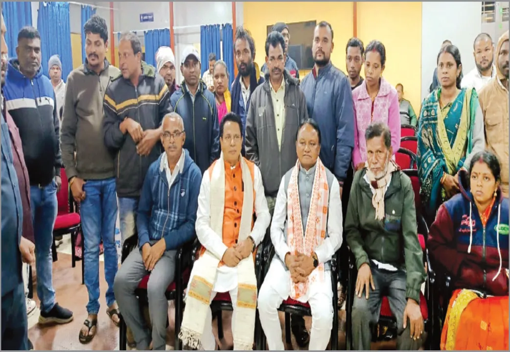 ପଦ୍ମ ଧରିଲେ ୨୪ ସମିତିସଭ୍ୟ, ସରପଞ୍ଚ: ତେଲକୋଇରେ ବିଜେଡିକୁ ଝଟ୍‌କା
