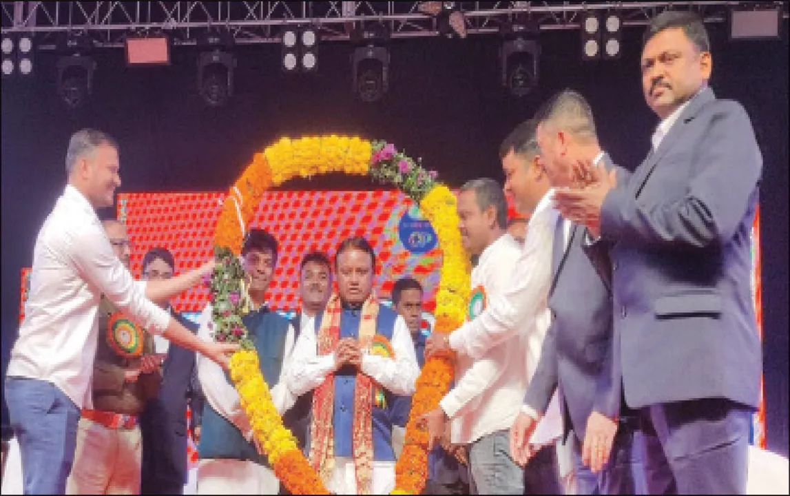  ପୋଷାକ ପାଇଁ ମିଳିବ ୧୦ ହଜାର: ମୁଖ୍ୟମନ୍ତ୍ରୀ