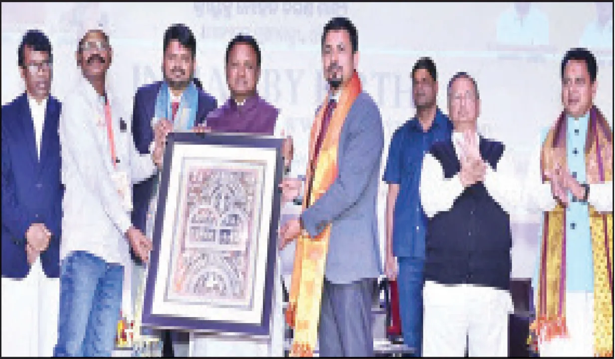  ଯୁବପିଢ଼ି ସେବାମନସ୍କ ହୁଅନ୍ତୁ: ମୁଖ୍ୟମନ୍ତ୍ରୀ