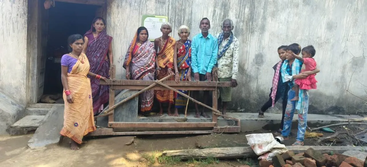  Lack of government incentives for Tanti family  Photograph: (sambad.in) 