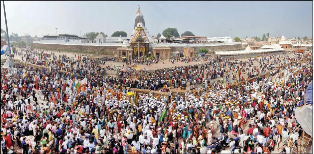  ନୂଆବର୍ଷରେ ମହାପ୍ରଭୁଙ୍କ ଆଶିଷ ନେଲେ ୪ ଲକ୍ଷ ଶ୍ରଦ୍ଧାଳୁ: ରାତି ୧ଟାରେ ଦ୍ବାରଫିଟା, ସାରା ରାତି ଲାଗିଲା ଭିଡ଼