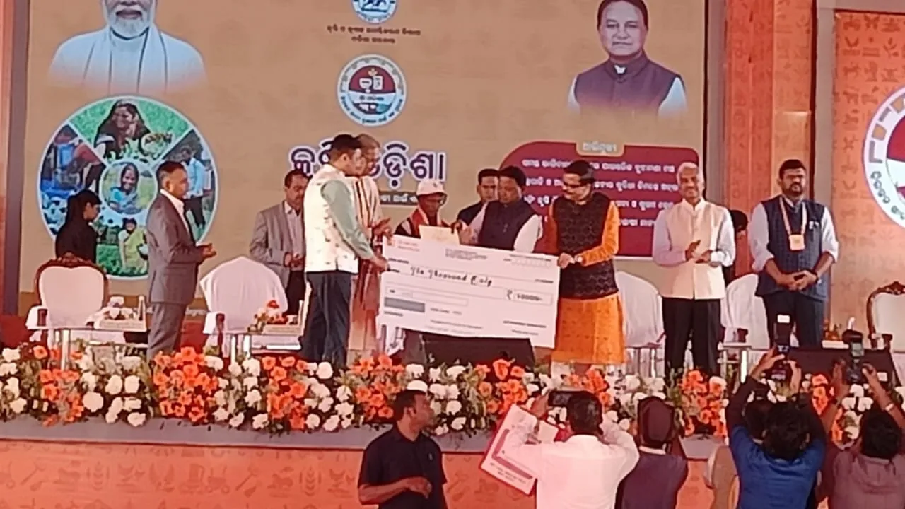  Sudbury farmer felicitated.   Photograph: (Sambad ) 