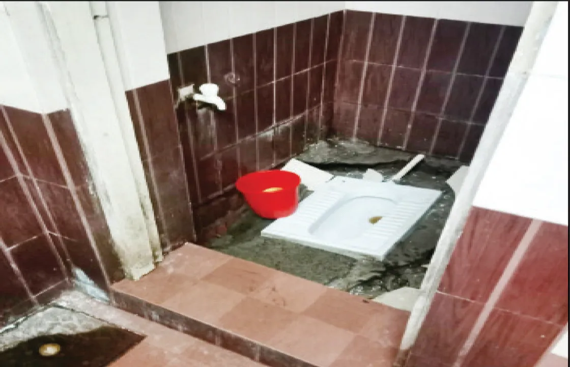  ହାଇବ୍ରିଡ୍‌ ଶୌଚାଳୟ ହାଲିଆ: ସାଢ଼େ ୧୮ ଲକ୍ଷ ବରବାଦ