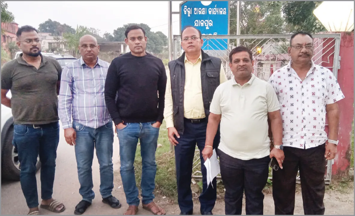  ଯାଜପୁର ସୁନା ଦୋକାନରେ ଡକାୟତି ଘଟଣା: ଡିଆଇଜିଙ୍କ ଉଚ୍ଚସ୍ତରୀୟ ବୈଠକ
