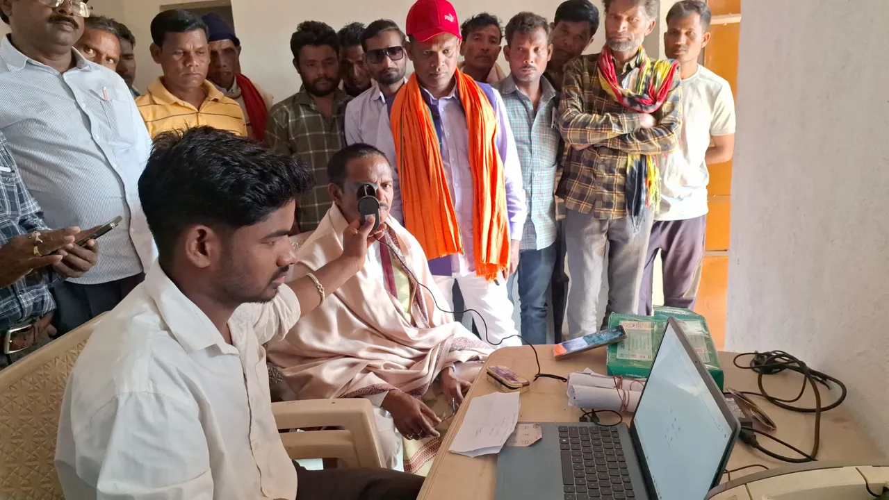  MP Balabhadra Majhi sold peddy. Photograph: (Sambad ) 