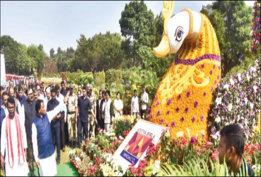  ମନମୋହିଲା ପୁଷ୍ପ ପ୍ରଦର୍ଶନୀ