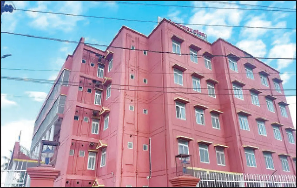  ପ୍ରେମିକ ବିରୋଧରେ ସାକ୍ଷ୍ୟ ଦେଲେ ବାପା-ମା’: କୋର୍ଟ ଆଗରେ ବିଷ ପିଇଦେଲା ଝିଅ