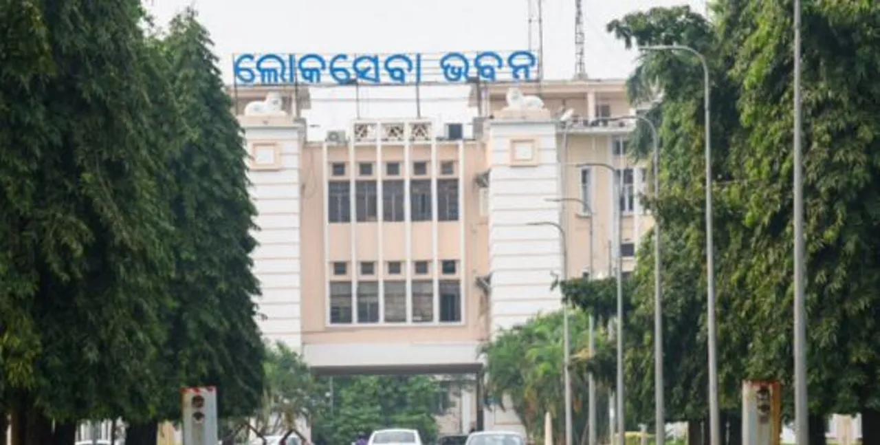  Sixth Finance Commission constituted by state government: Arun Kumar Panda Chairman 