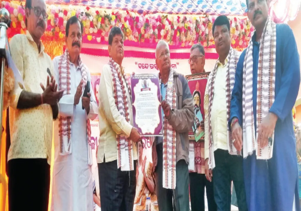  ବିଦ୍ୟାର୍ଥୀମାନେ ଶିକ୍ଷାନୁଷ୍ଠାନର ଋଣ ପରିଶୋଧ କରନ୍ତୁ: ସୌମ୍ୟରଂଜନ