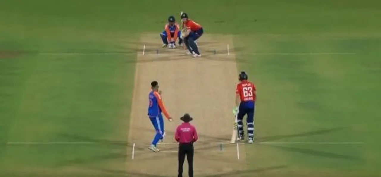  England gave Team India a target of 166 runs Photograph: (Sambad.in) 