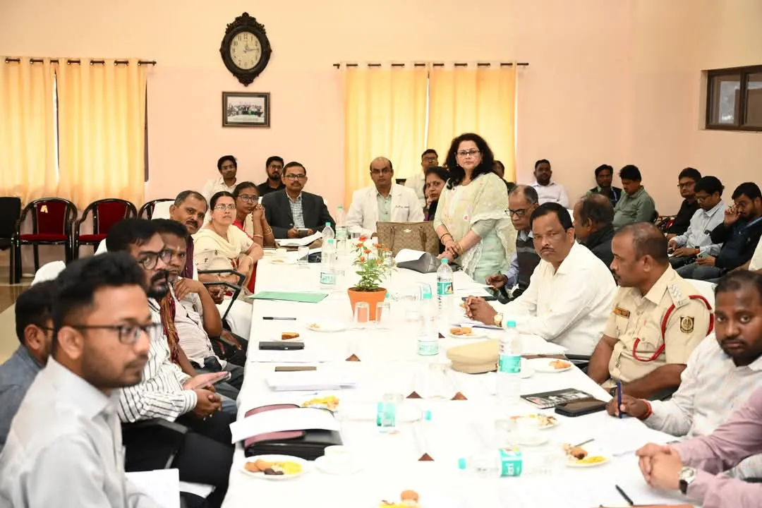  medical college meeting Photograph: (Sambad ) 