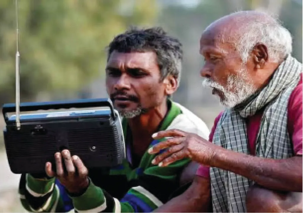  ବିଶ୍ବ ରେଡିଓ ଦିବସ: ତଥାପି ଶ୍ରୋତାଙ୍କ ମନ ରେଡିଓରେ