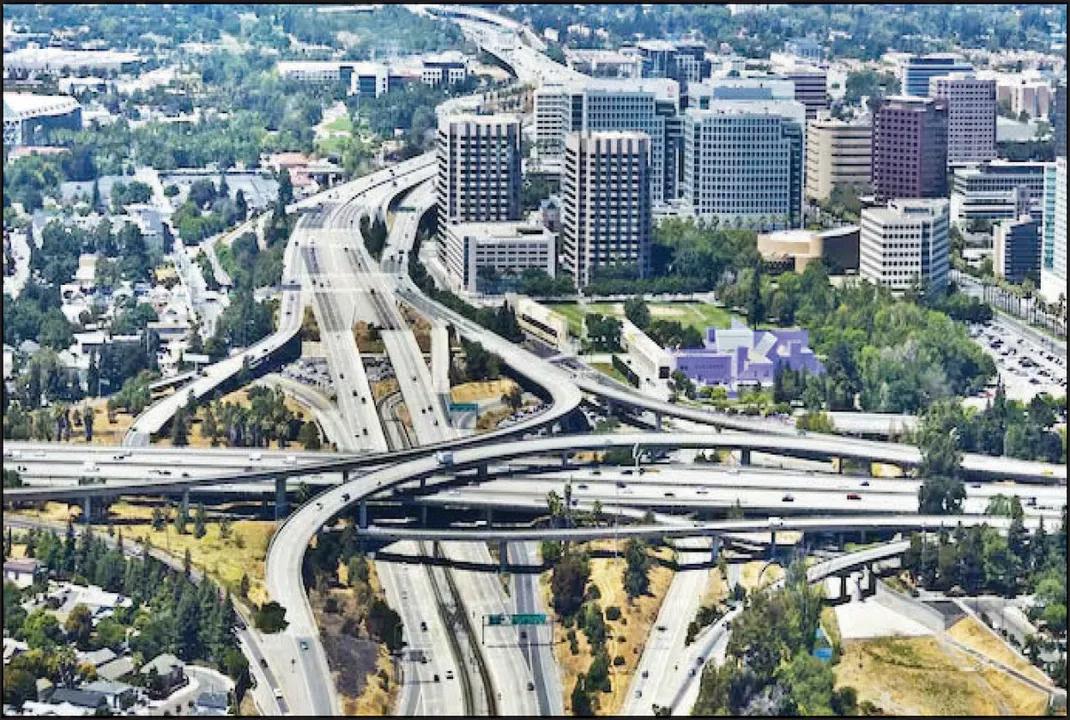  କାଲିଫର୍ଣ୍ଣିଆ ବାର୍ଷିକ ୨୦ ସେଣ୍ଟିମିଟର ବୁଡ଼ୁଛି: ନାସା କହିଲା ଏହା ବିଶ୍ୱବ୍ୟାପୀ ଘଟୁଛି