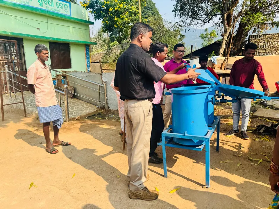  ସ୍ବାଭିମାନ ଅଂଚଳରୁ ଗଂଜେଇ ଚାଷ ବଦଳରେ ପନିପରିବା ଚାଷକୁ ପ୍ରୋତ୍ସାହନ