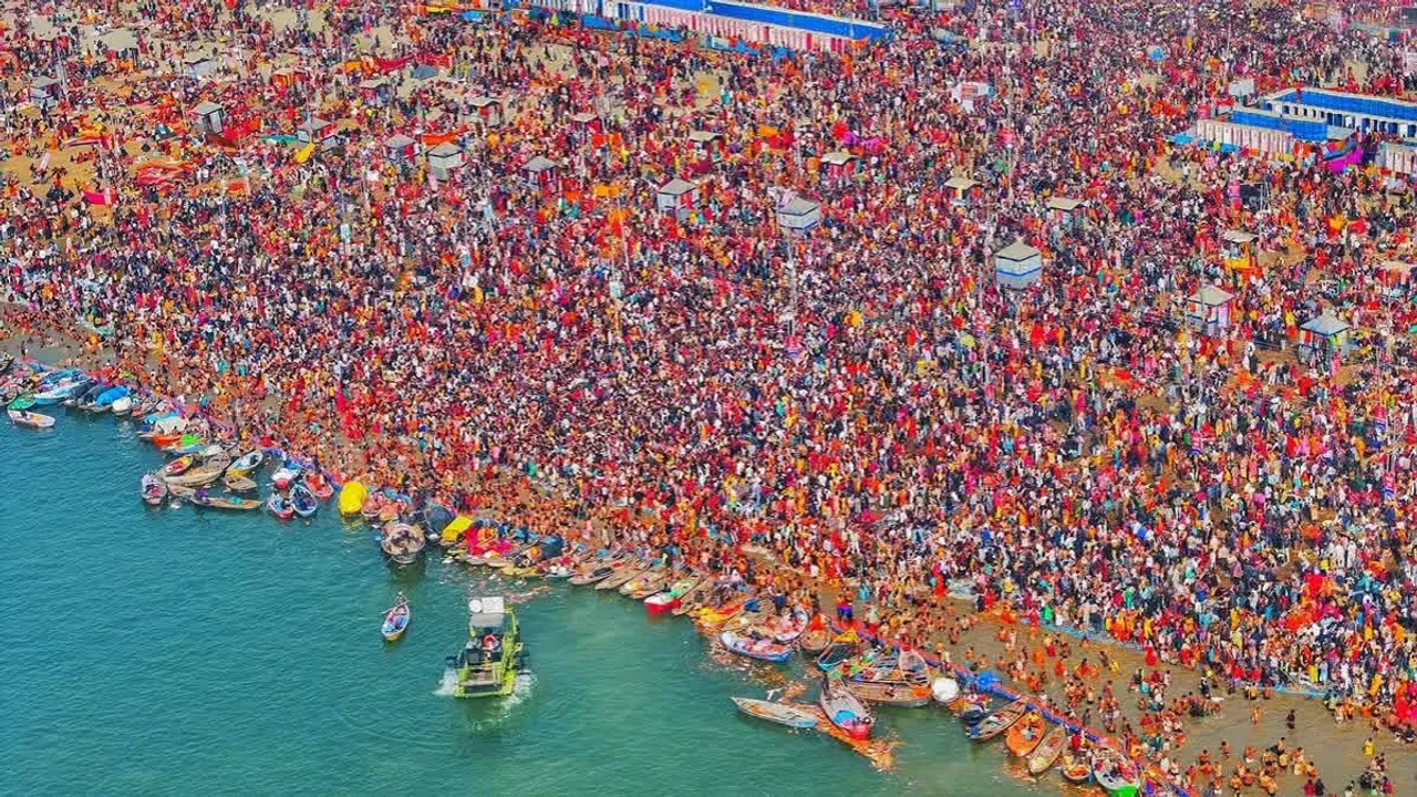  ମହାକୁମ୍ଭ: କିନ୍ନର ଆଖାଡାର ମହାମଣ୍ଡଳେଶ୍ବର କଲ୍ୟାଣୀ ନନ୍ଦ ଗିରିଙ୍କ ଉପରେ ଛୁରାମାଡ ଅଭିଯୋଗ