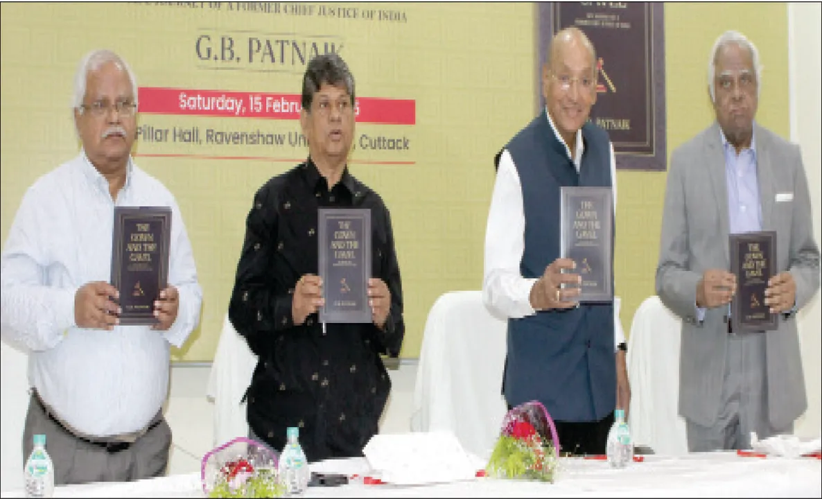  ‘ଇଚ୍ଛାଶକ୍ତି, ଆତ୍ମବିଶ୍ବାସ ଓ ଭାଗ୍ୟ ମଣିଷକୁ ଲକ୍ଷ୍ୟସ୍ଥଳରେ ପହଞ୍ଚାଏ’: ଜଷ୍ଟିସ୍‌ ଜି.ବି.ପଟ୍ଟନାୟକଙ୍କ ଆତ୍ମଜୀବନୀ ‘ଦ ଗାଉନ୍‌ ଆଣ୍ଡ ଦ ଗାଭେଲ୍‌’ ଉନ୍ମୋଚିତ