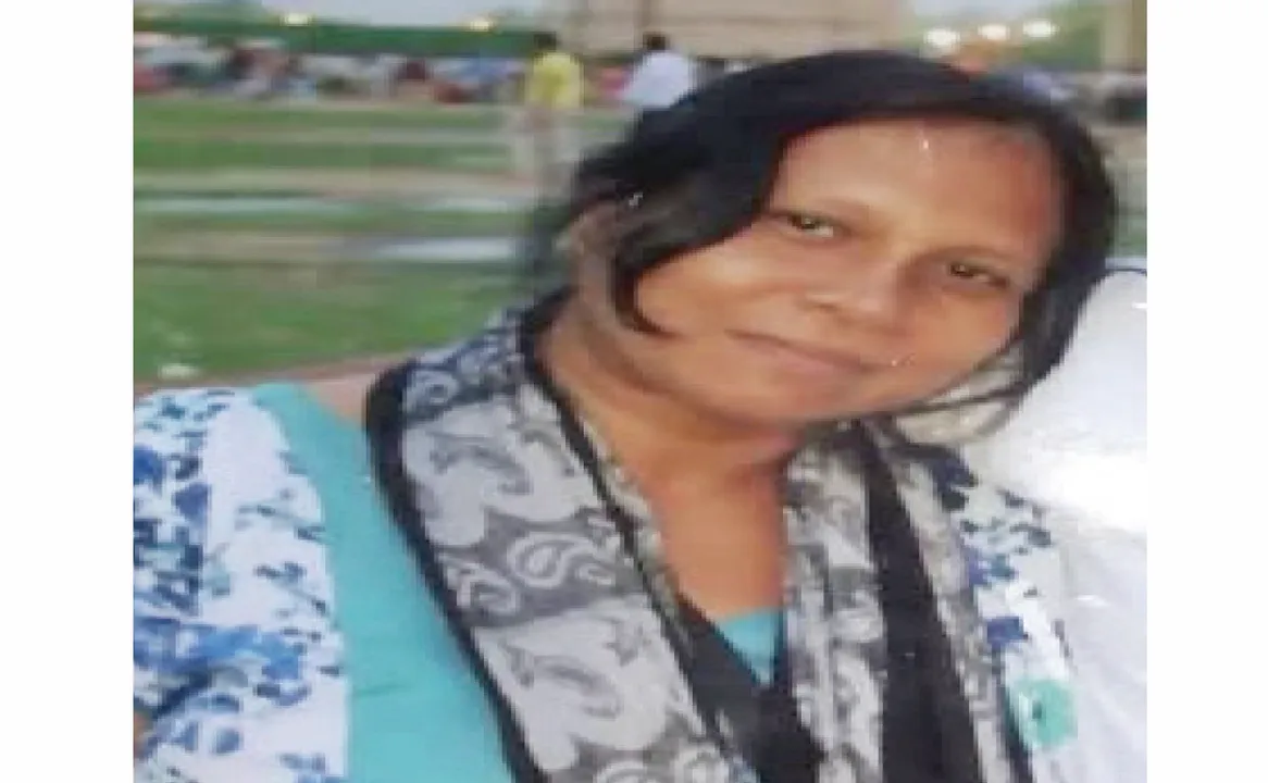  ମୋ ବସ୍‌ ଧକ୍କାରେ ମହିଳା ମୃତ୍ୟୁ ମାମଲା: ‌ପରୀକ୍ଷାରୁ ଫେରି ପୁଅ ଦେଖିଲା ମା’ର ମୃତଦେହ, ଆଇବ୍ୟାଙ୍କ୍‌ରେ ନନ୍ଦିନୀଙ୍କ ଆଖି