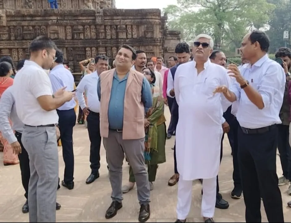  କୋଣାର୍କରେ କେନ୍ଦ୍ର ସଂସ୍କୃତି ଓ ପର୍ଯ୍ୟଟନ ମନ୍ତ୍ରୀ ଗଜେନ୍ଦ୍ର ସିଂହ ଶେଖାୱତ