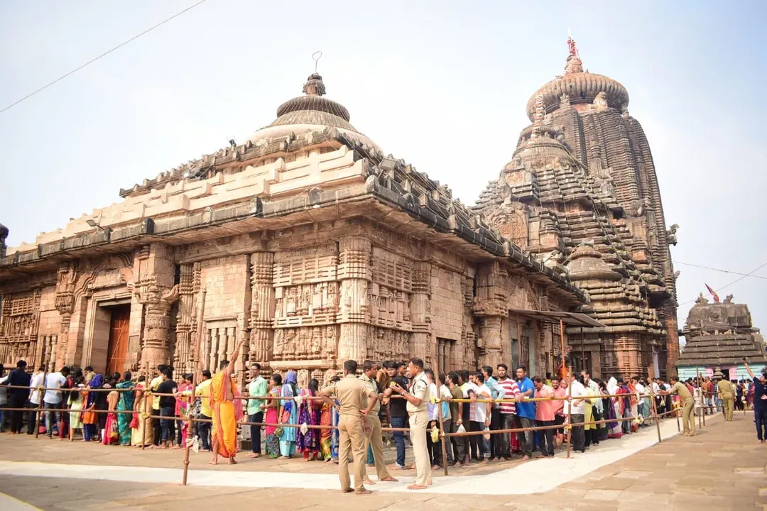  ଆଜି ମହାଶିବରାତ୍ରି:  ରାଜ୍ୟର ପ୍ରମୁଖ ଶୈବପୀଠମାନଙ୍କରେ ଶ୍ରଦ୍ଧାଳୁଙ୍କ ଭିଡ଼