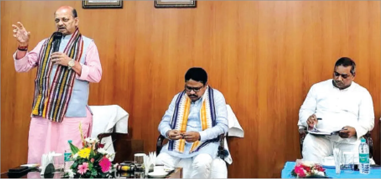  ବିଜେପି ବୈଠକରେ ଅସନ୍ତୋଷ ଝାଡ଼ିଲେ ଜୟନାରାୟଣ: ୨୧ରେ ସମ୍ବଲପୁର ଆସିବେ ଅମିତ ଶାହ