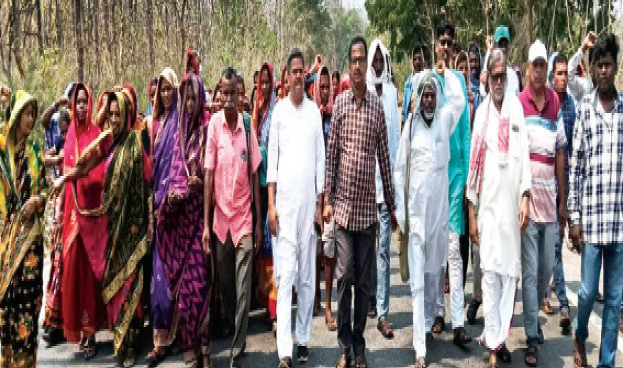  ଋଷିକୁଲ୍ୟ ବଞ୍ଚାଅ କମିଟିର ପଦଯାତ୍ରା: ପିପଳପଙ୍କାରେ ପ୍ରସ୍ତାବିତ ଡ୍ୟାମ୍ ନିର୍ମାଣକୁ ବିରୋଧ