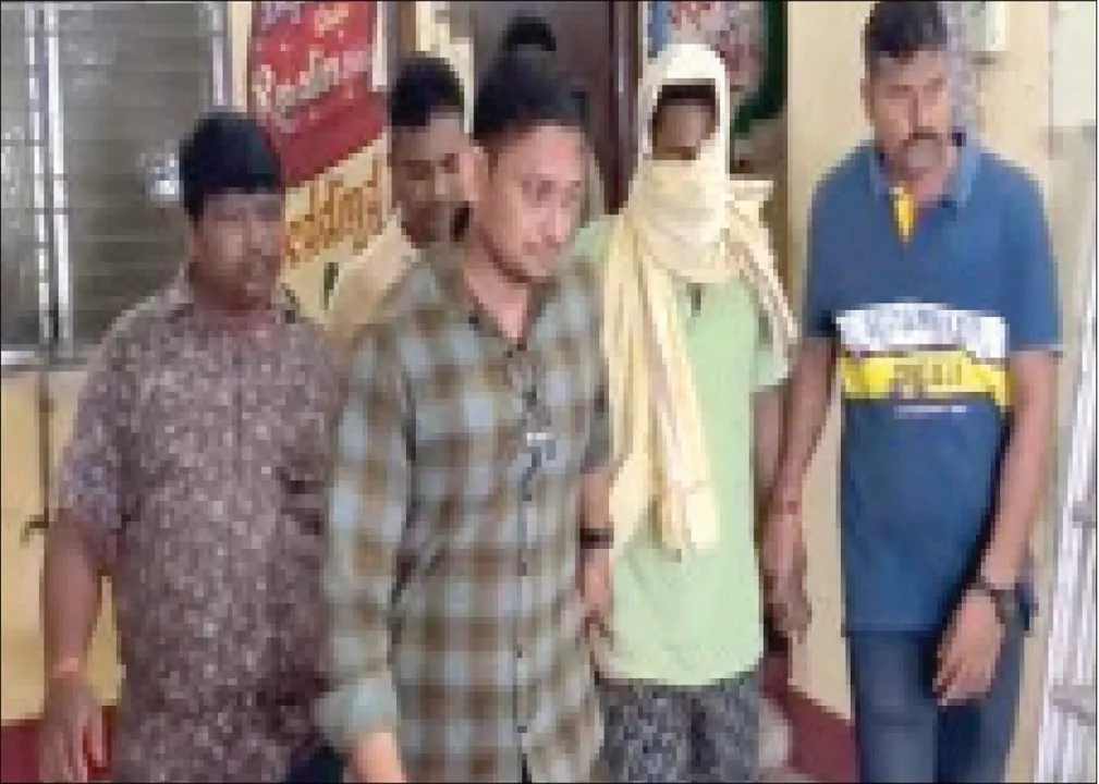  ଦୋଳ-ହୋଲି ଅଘଟଣ: ଅକାଳରେ ଗଲା ୪୨ ଜୀବନ, ବନ୍ଧୁକ ଫୁଟାଇ ବନ୍ଧୁଙ୍କୁ ହତ୍ୟା