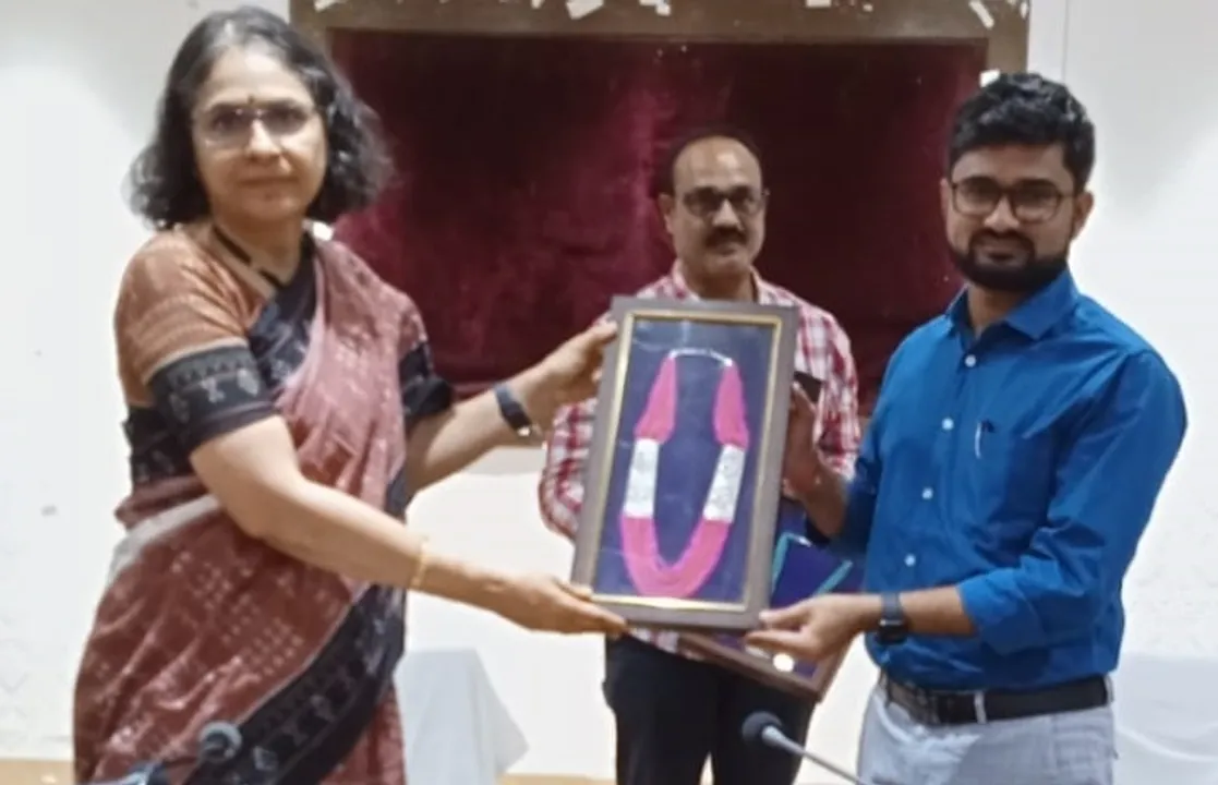  ମାଲକାନଗିରିର ପ୍ରତ୍ୟେକ ବିଦ୍ୟାଳୟରେ ଅଦ୍ବିକା କ୍ଲବ ଗଠନ ନେଇ ଗୁରୁତ୍ବାରୋପ