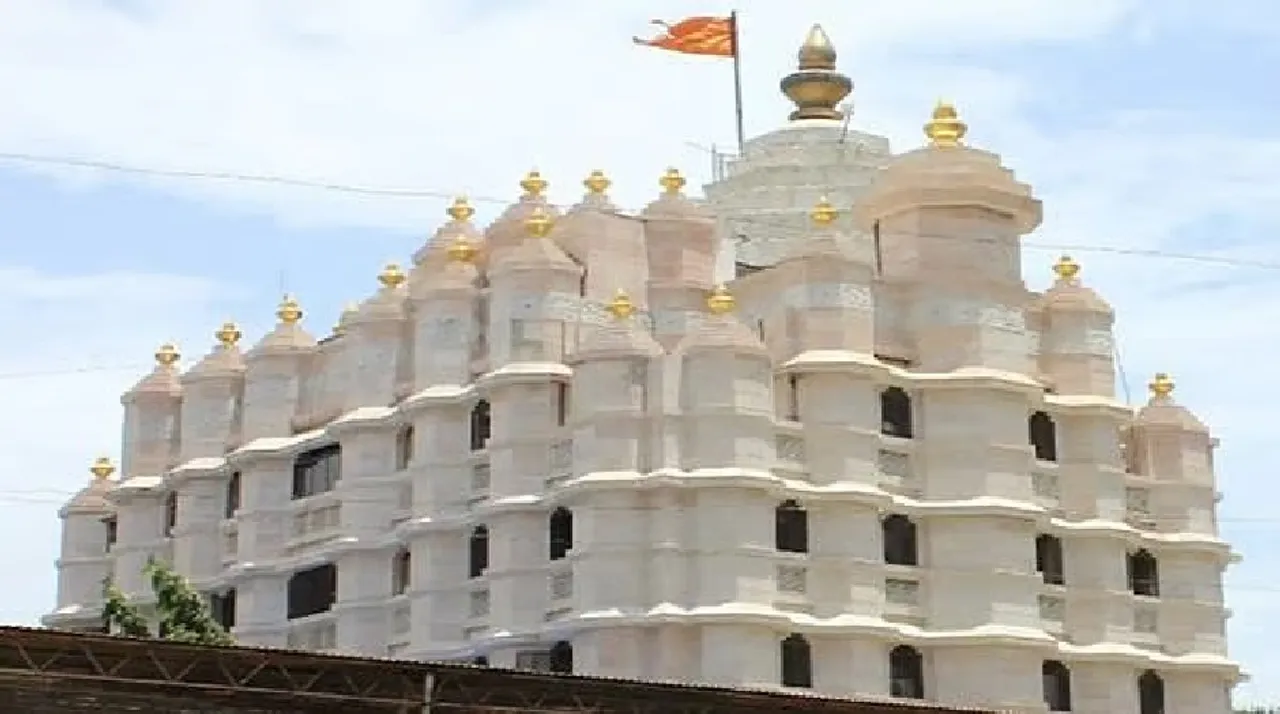  ଚଳିତବର୍ଷ  ସିଦ୍ଧିବିନାୟକ ମନ୍ଦିର ଟ୍ରଷ୍ଟ୍‌କୁ ମିଳିଛି ୧୪ ପ୍ରତିଶତ ଅଧିକ ଦାନ
