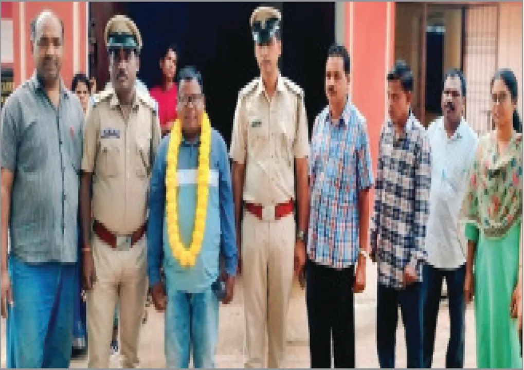  ଗ୍ରାହାମ୍‌ ଷ୍ଟେନ୍‌ସ ହତ୍ୟାକାଣ୍ଡ: ଜେଲ୍‌ରୁ ମହେନ୍ଦ୍ର ମୁକ୍ତ, ଦାରାଙ୍କ ପାଇଁ ବାଟ ଖୋଲୁଛି