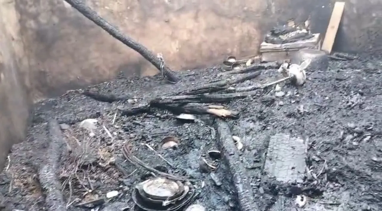  ନୀଳଗିରିରେ ଜଳିଗଲା ୨ଟି ପରିବାରର ୯ ବଖରା ଘର
