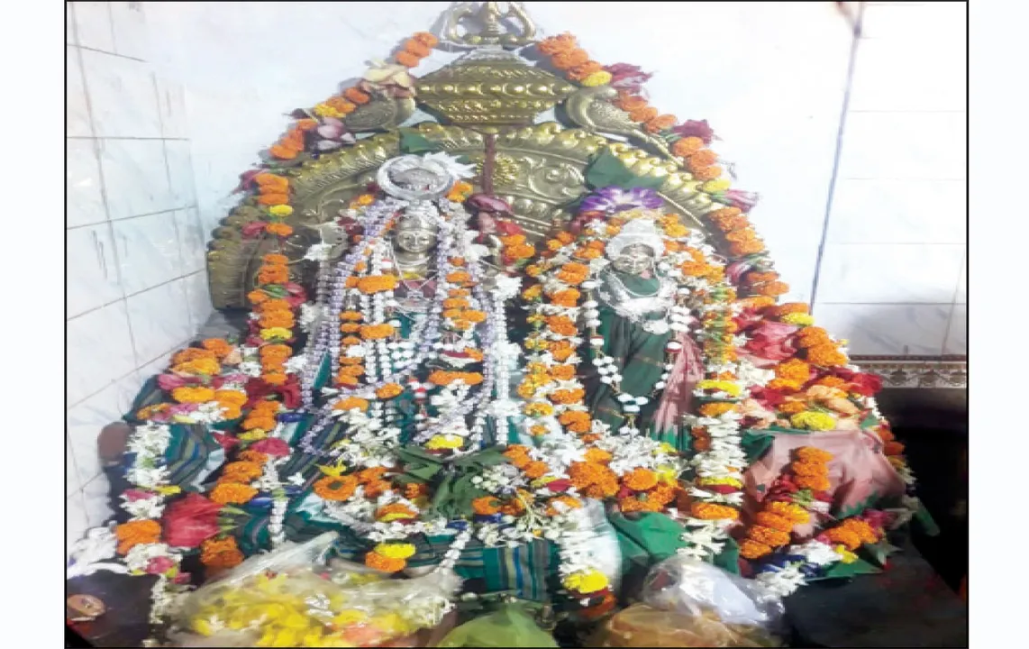  ୪୫ ବର୍ଷ ପରେ ସ୍ବପ୍ନେଶ୍ବର ଦେବ ଚାପ ଖେଳିବେ: ବଦଳିଲା ଚନ୍ଦନ ପୋଖରୀ ରୂପ, ଉଜ୍ଜ୍ବଳ ଆଲୋକରେ ଝଲସୁଛି