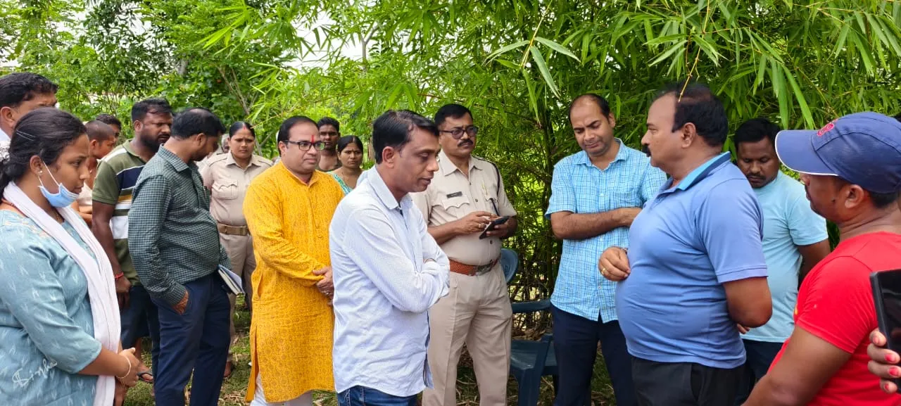  Badasahi MLA Sanatan Bijuli Photograph: (Sambad ) 
