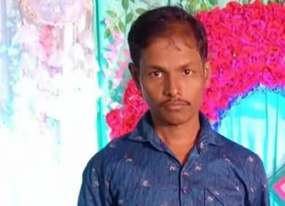  ସଡ଼କ ଦୁର୍ଘଟଣରେ ମୃତ ପୁଅର ଚକ୍ଷୁଦାନ କରି ଅମର କରିଦେଲେ ବାପା