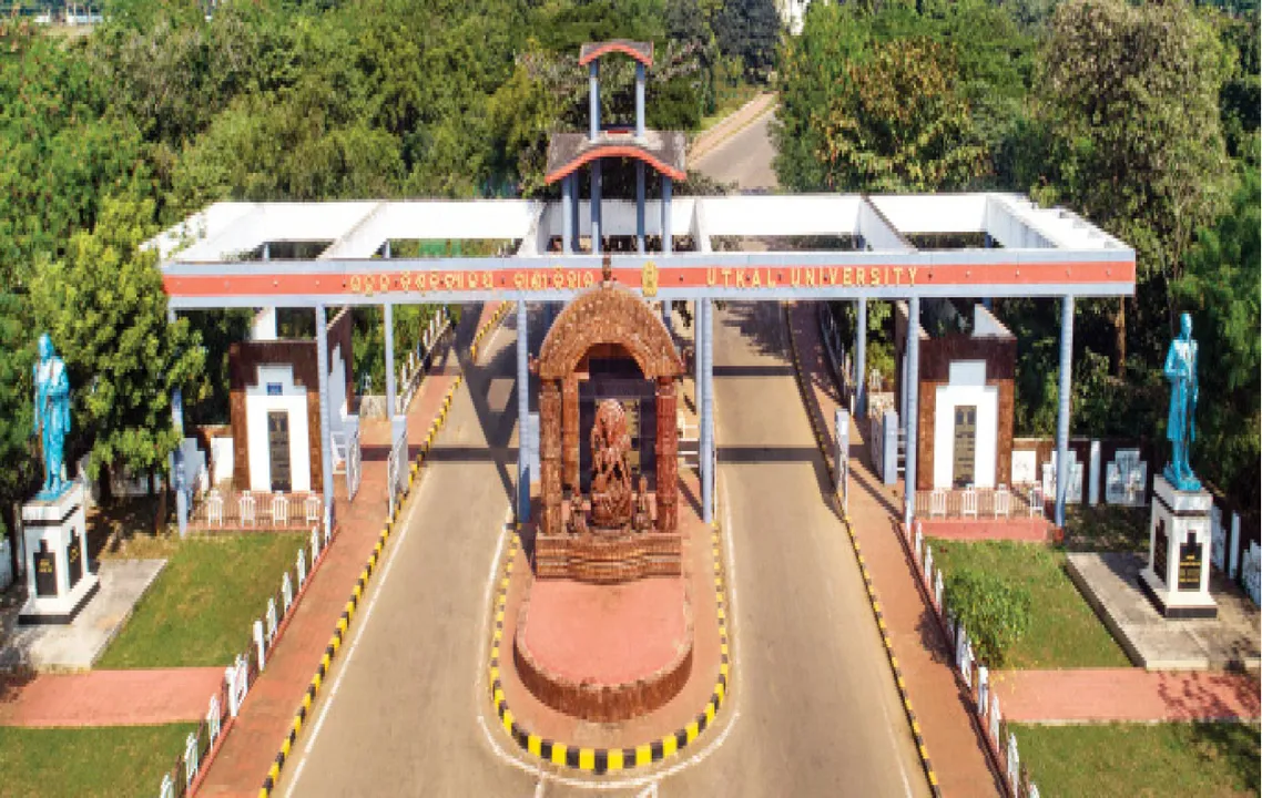  ପ୍ରଫେସରଙ୍କ କାନ୍ଧରେ ପ୍ରଶାସନିକ ବୋଝ: ଭାରପ୍ରାପ୍ତରେ ଚାଲିଛି ରାଜ୍ୟର ସର୍ବପୁରାତନ ବିଶ୍ବବିଦ୍ୟାଳୟ
