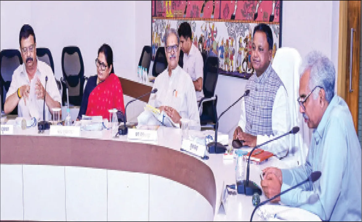  ୮ଟି ପ୍ରସ୍ତାବରେ ମୋହର ମାରିଲା ରାଜ୍ୟ କ୍ୟାବିନେଟ୍‌: ସାରା ରାଜ୍ୟରେ ‘ମୁଖ୍ୟମନ୍ତ୍ରୀ ବସ୍‌ ସେବା’