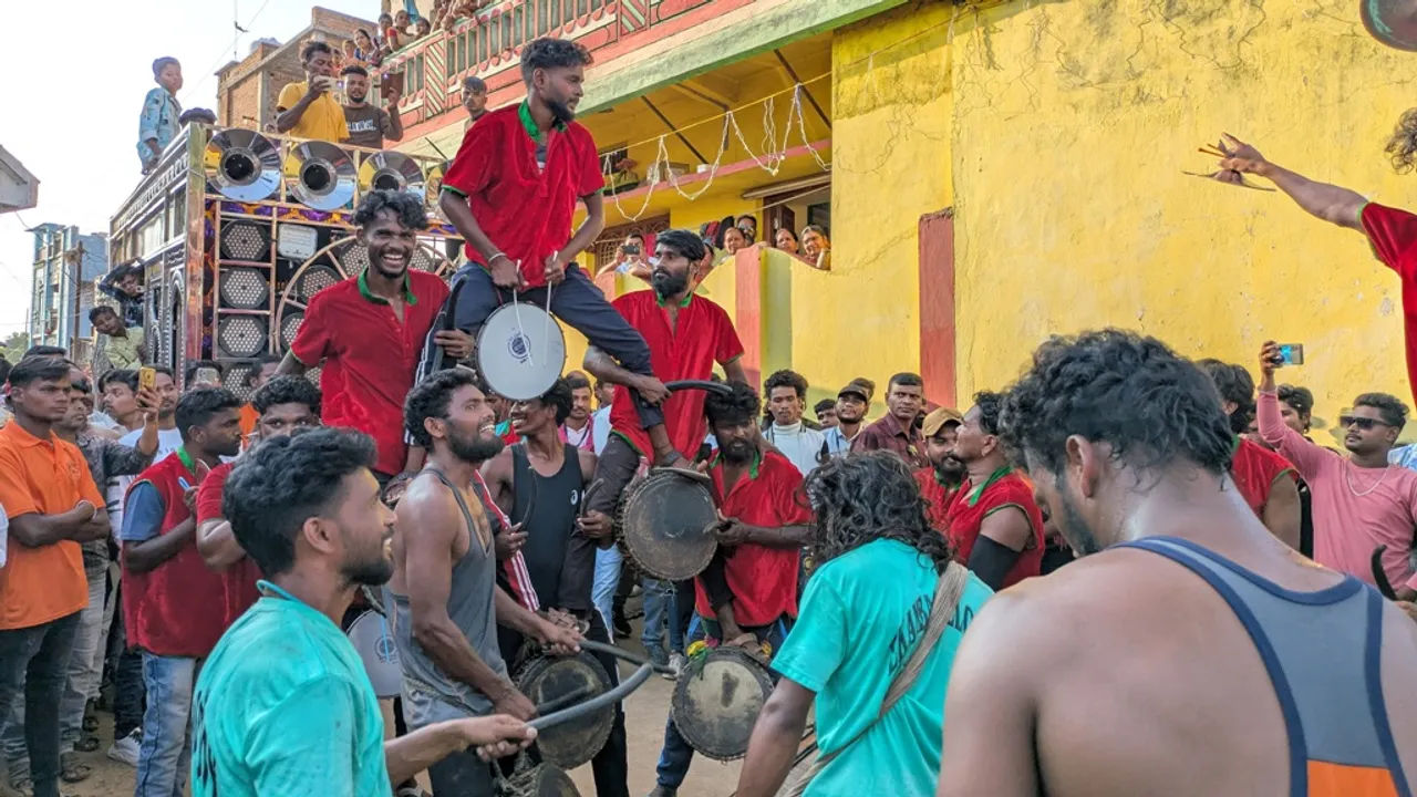  traditional music Photograph: (sambad.in) 
