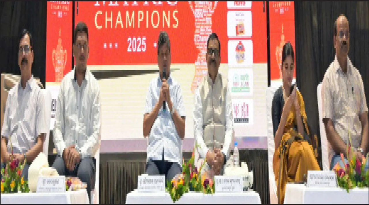  ସମ୍ବଲପୁର‌ରେ ମାଟ୍ରିକ୍‌ ଚାମ୍ପ୍‌; ଜୀବନରେ ଶୃଙ୍ଖଳାକୁ ଗୁରୁତ୍ବ ଦିଅ: ଭିସୁଟ୍‌ କୁଳପତି