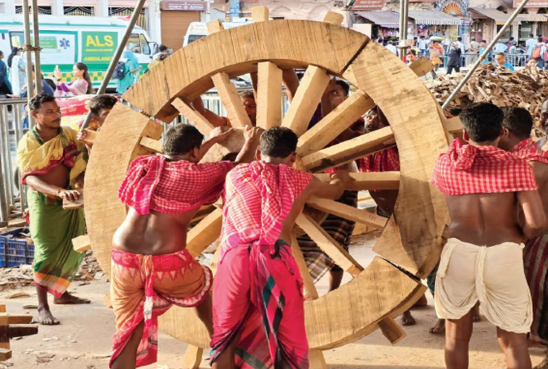  ସାଆନ୍ତେ ଆସିବେ ବୋଲି... ଆଜି ଚକ-ଅଖ ଡେରା ନୀତି